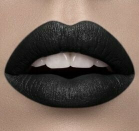 Noir Matte Lippie