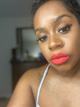 Load image into Gallery viewer, Flossy Matte Lippie
